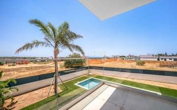 Property slide 17
