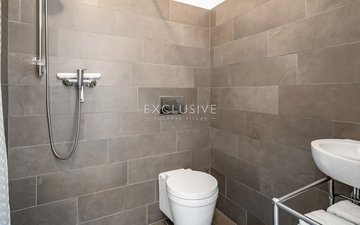 Property slide 22
