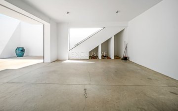 Property slide 34