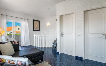 Property slide 22