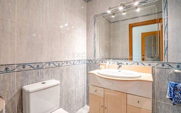 Property slide 44