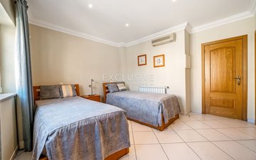 Property slide 25