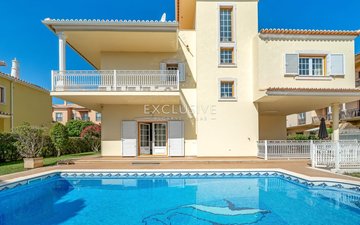 Property slide 40