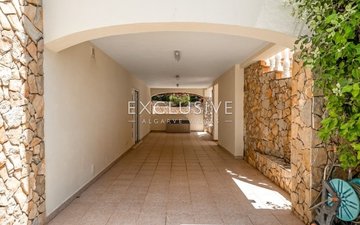 Property slide 46