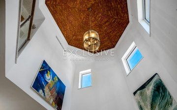 Property slide 25
