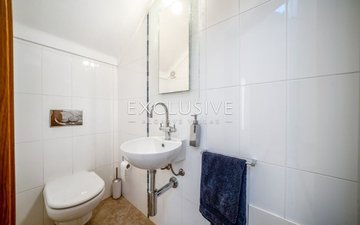 Property slide 24