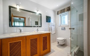 Property slide 20