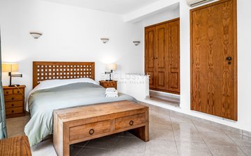 Property slide 43
