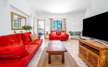 Property slide 41