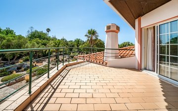 Property slide 31