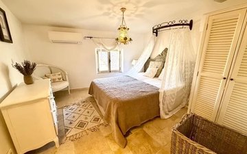 Property slide 19