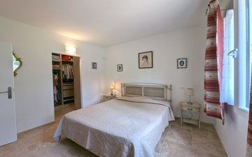 Property slide 4