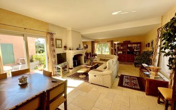 Property slide 15