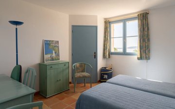 Property slide 17