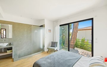 Property slide 11