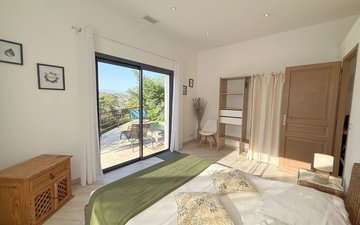 Property slide 16