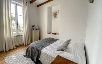 Property slide 7