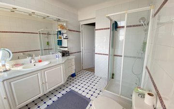 Property slide 7