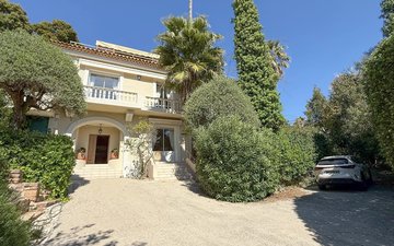 Property slide 19
