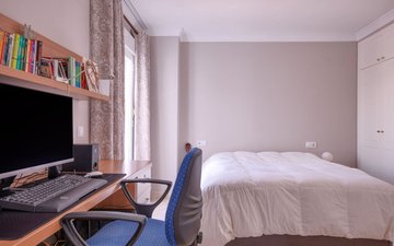 Property slide 16