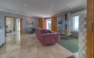 Property slide 4