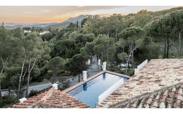 Property slide 20