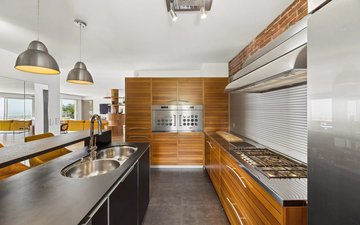 Property slide 7