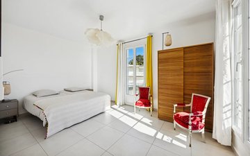 Property slide 9