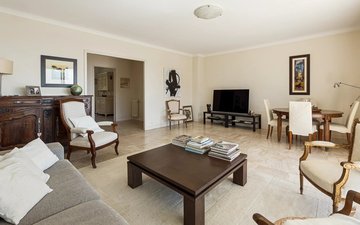 Property slide 10