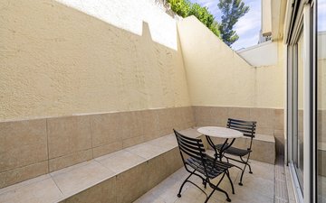 Property slide 19