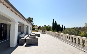 Property slide 5