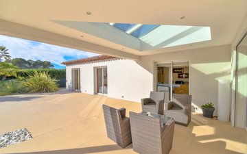Property slide 4