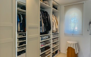 Property slide 18