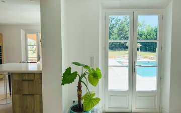 Property slide 10