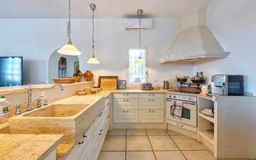 Property slide 9
