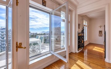Property slide 15