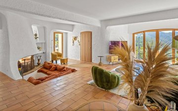 Property slide 4