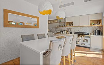 Property slide 10