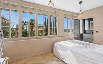 Property slide 20