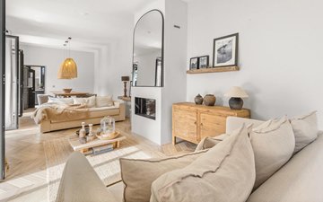 Property slide 10
