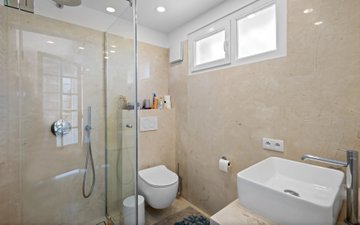 Property slide 18