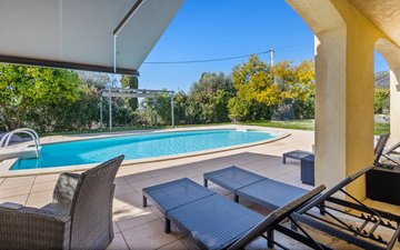 Property slide 8