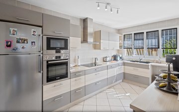 Property slide 16