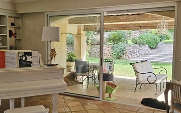 Property slide 10