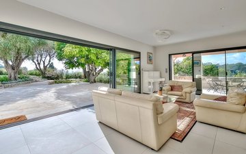 Property slide 5