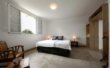 Property slide 17