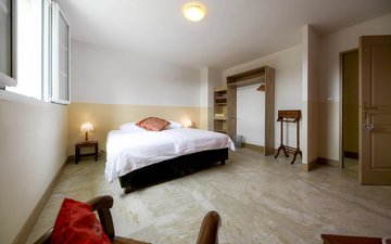 Property slide 10