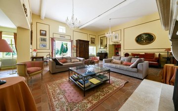 Property slide 10