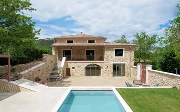 Property slide 8