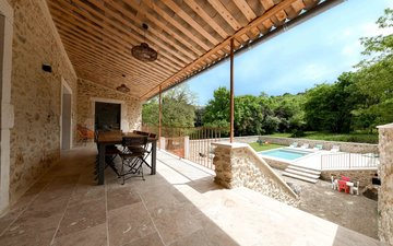 Property slide 12